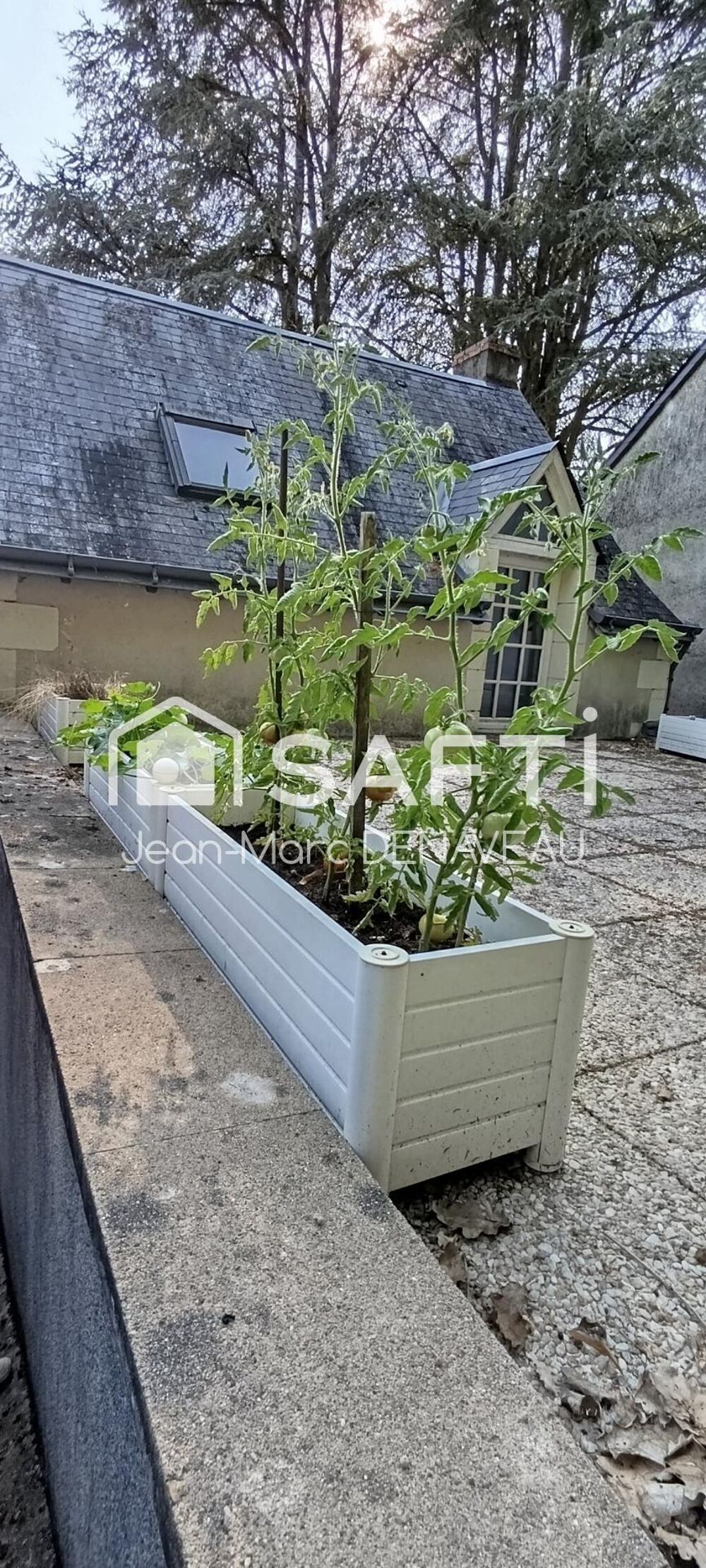 Vente Maison mignonne maison avec terrasse et jardin Villaines-les-rochers