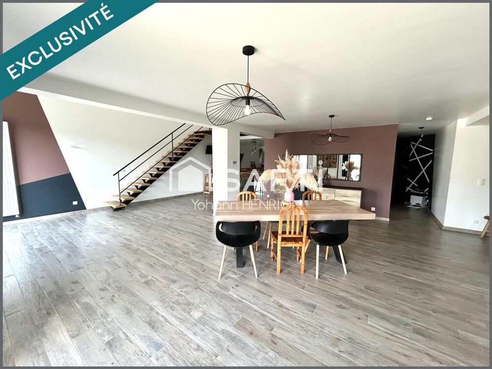 Vente Maison Maison de 212 m2  avec 250 m2 de dépendances Souilly
