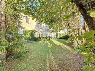  Maison à vendre 7 pièces 211 m²
