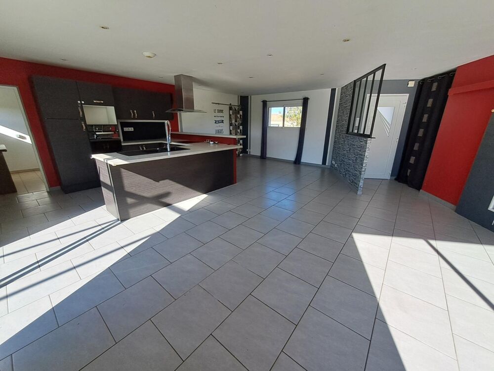 Plain-pied avec 3 chambres proche Fontenay-le-Comte