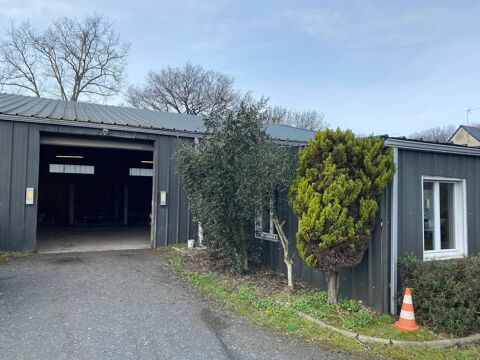 LOCAUX COMMERCIAUX SUR TERRAIN 3600 M2, FENEU 350000 49460 Feneu
