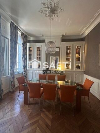  Maison à vendre 8 pièces 240 m²