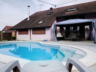  Maison  vendre 8 pices 180 m