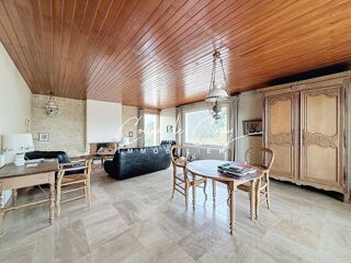  Maison � vendre 7 pi�ces 234 m�