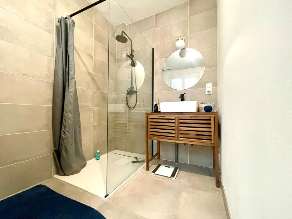 Appartement 65 m² avec terrasse et garage