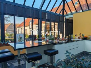  Maison � vendre 15 + pi�ces 303 m�