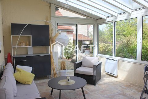   MAISON AVEC CHARME AVEC DE BELLES PRESTATIONS Maison - 5 pi�ce(s) - 163 m�