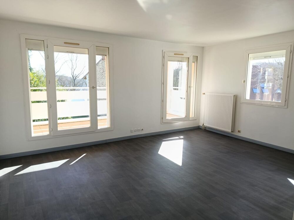 RARE A VILLIERS LE BÂCLE
