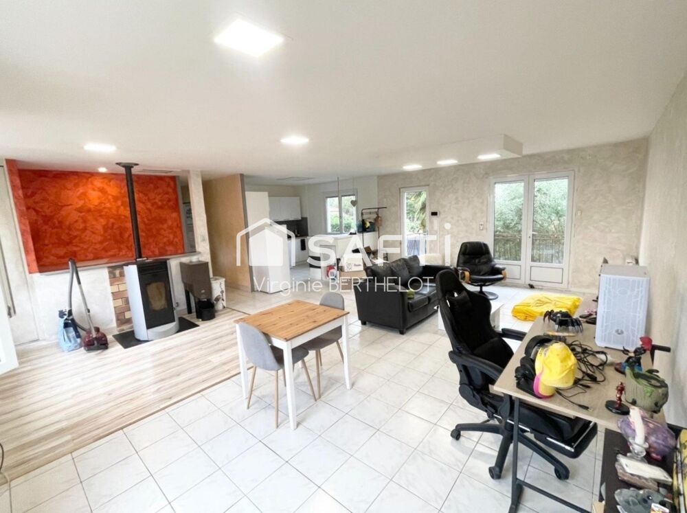 MAISON SUR SOUS SOL / 4 CHAMBRES / 2 SALLES D'EAU / GARAGE / TERRAIN CLOS