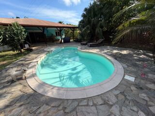 Vente Maison Villa T4 de plain-pied avec piscine Remire-montjoly