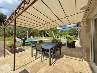  Maison � vendre 6 pi�ces 210 m�