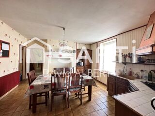  Maison  vendre 6 pices 222 m