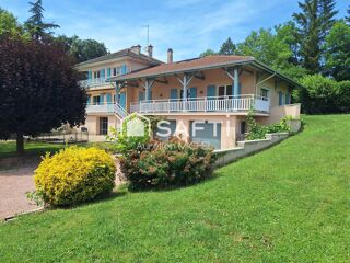  Maison à vendre 9 pièces 245 m²