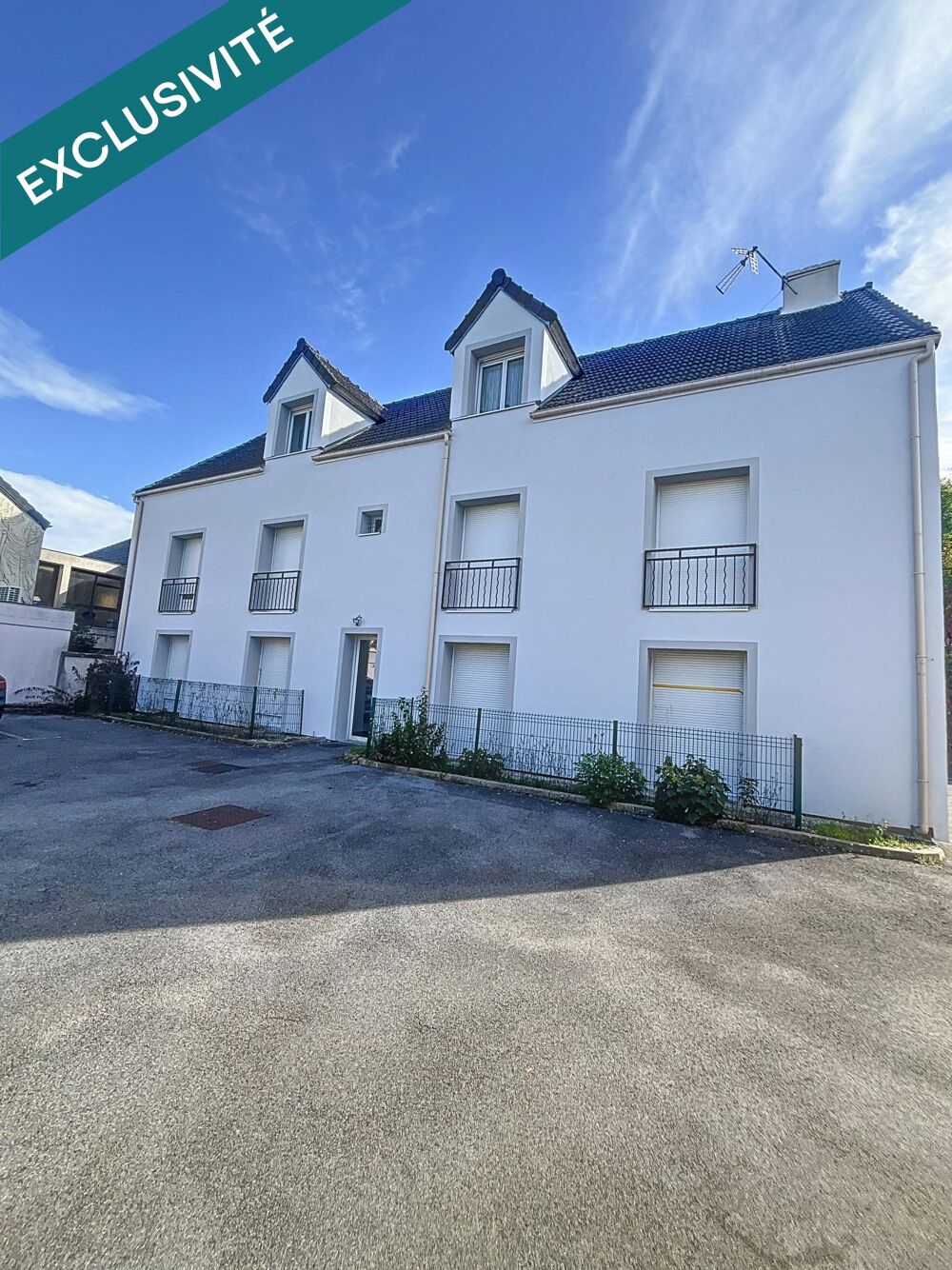 Vente Appartement CENTRE-VILLE, PETITE COPROPRIÉTÉ DE 2 ÉTAGES, RÉNOVÉE ENTIÈREMENT, ISOLATION PAR L'EXTÉRIEUR ET L'INTÉRIEUR Gretz-armainvilliers