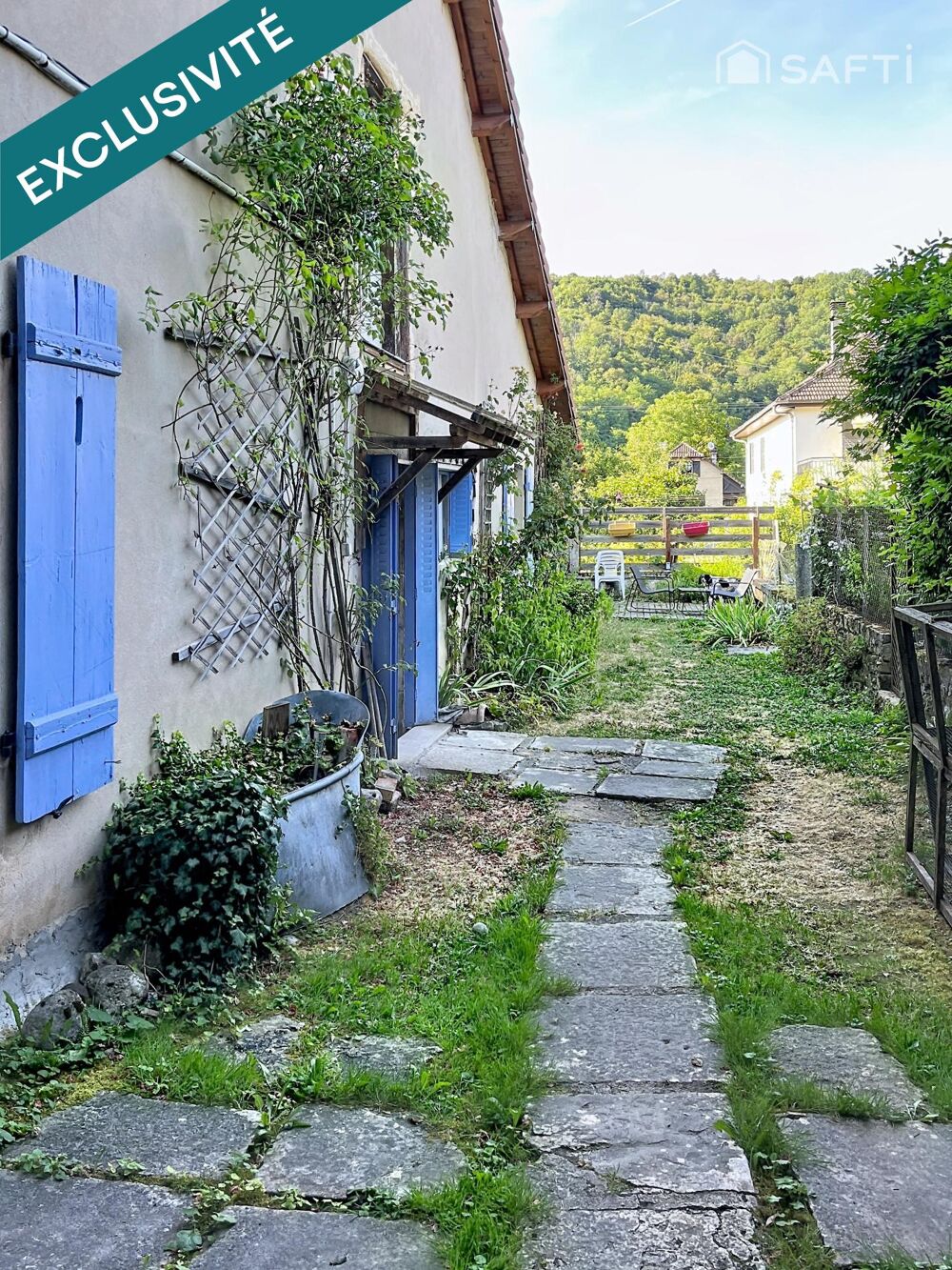 Maison 9 pièces 190 m² · à Mesnay · 190 m² · 240 000 €