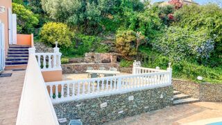  Maison � vendre 8 pi�ces 232 m�