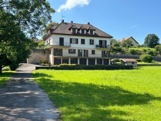  Maison � vendre 15 + pi�ces 295 m�