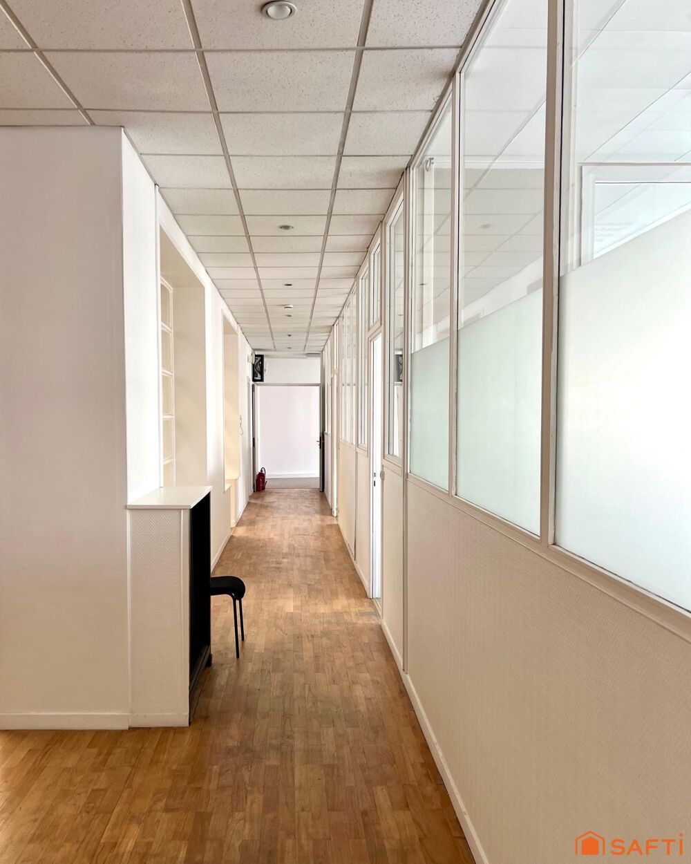   Bureaux 420m2 à vendre lumineux et traversant Roubaix