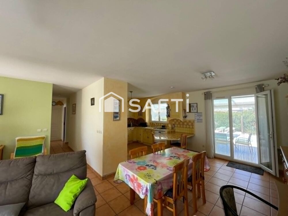 Vente Maison MAISON 4 FACES DE PLAIN-PIED, PISCINE, GARAGE ET ATELIER Caves