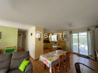 Vente Maison MAISON 4 FACES DE PLAIN-PIED, PISCINE, GARAGE ET ATELIER Caves