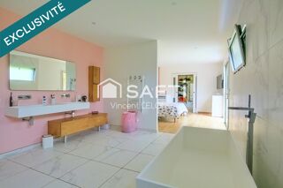  Maison à vendre 10 pièces 182 m²