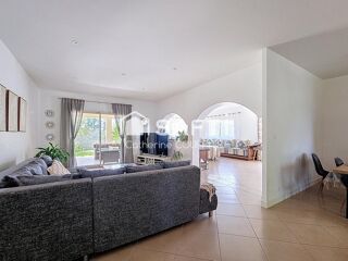  Maison à vendre 8 pièces 180 m²