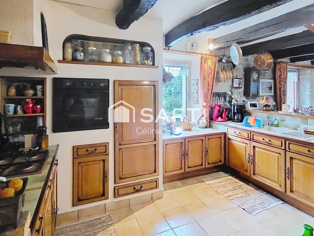 Demeure de caractère de 228 m²  Charme, volumes et authenticité