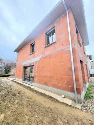  Maison  vendre 6 pices 144 m