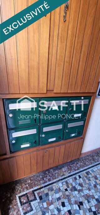  Immeuble à vendre 401 m²