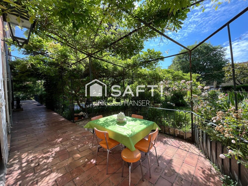 Vente Maison Maison de maitre de 240m2 + 40m2 sur 2858m2 de terrain arboré et entretenu Ales