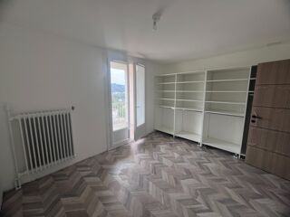  Appartement à louer 3 pièces 70 m²