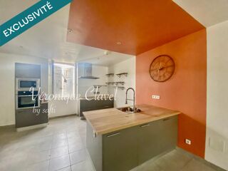  Immeuble à vendre 310 m²