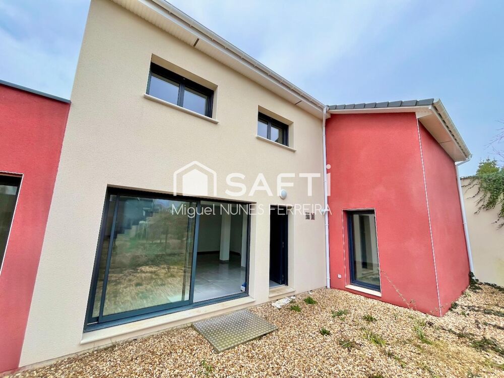 Vente Maison Maison 4 chambres avec jardin et places de parking Oissel