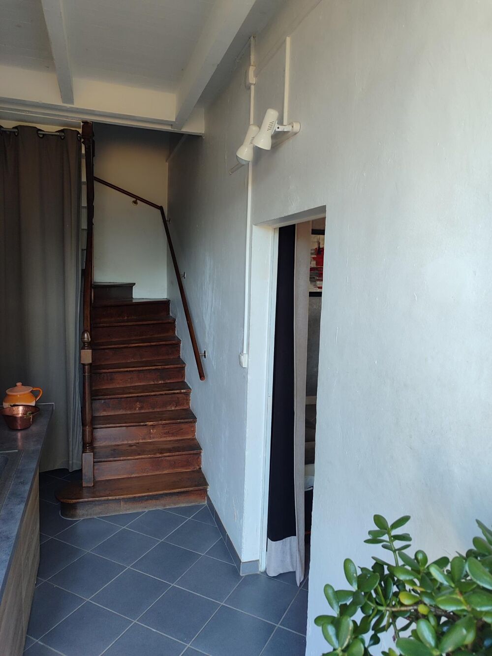 Vente Maison Maison charentaise � fort potentiel � Donnez vie � vos projets � Pons Pons