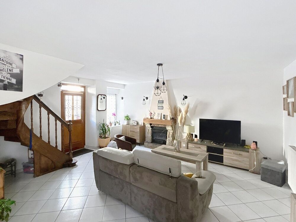 Maison 6 pièces 150 m² · à Saint-Nicolas-de-Redon · 150 m² · 189 000 €