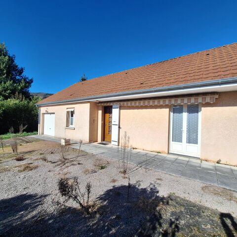   Pavillon plain pied avec garage. Maison - 3 pi�ce(s) - 76 m�