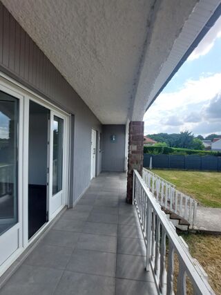 Maison à louer 5 pièces 180 m²