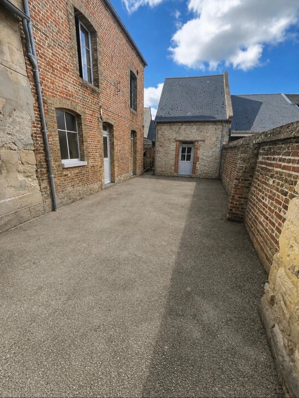 Location Maison Maison entièrement rénové Liesse-notre-dame