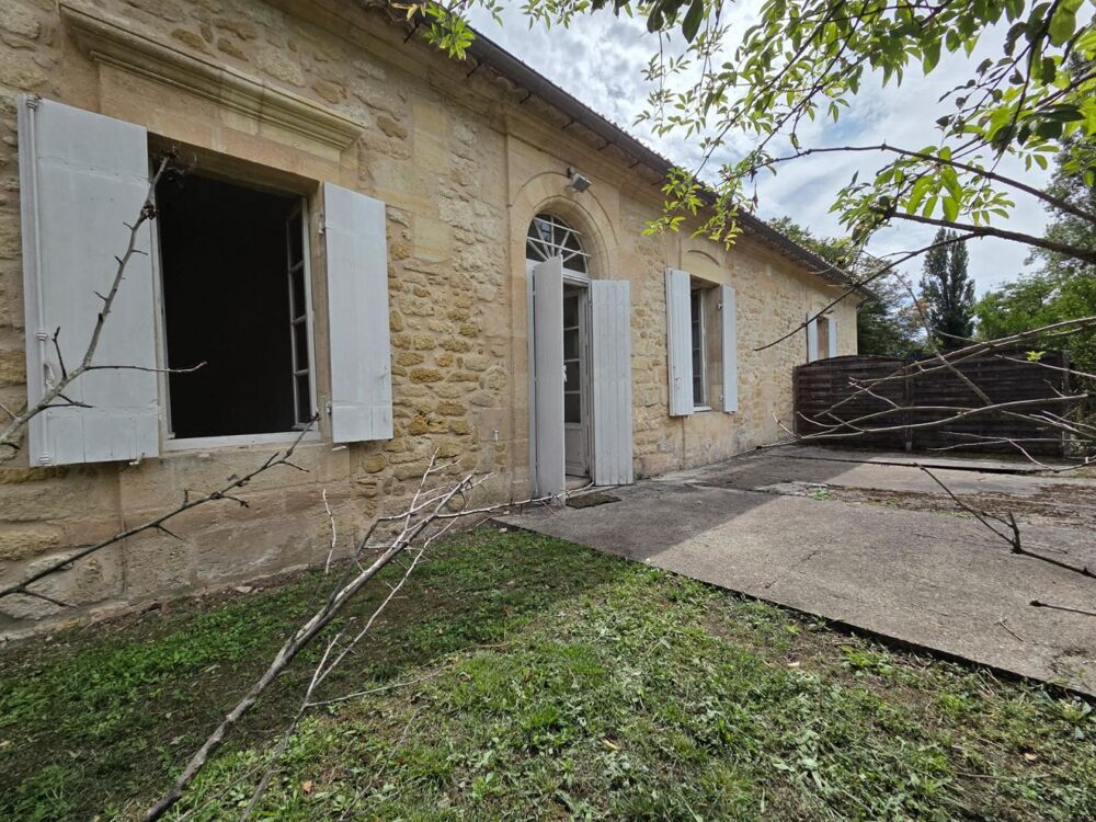 Location Maison maison pierre a louer, proche ecole et commerce Peujard