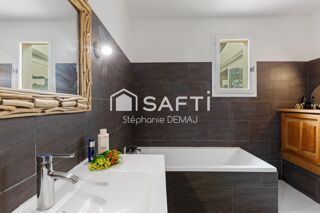  Maison � vendre 5 pi�ces 137 m�