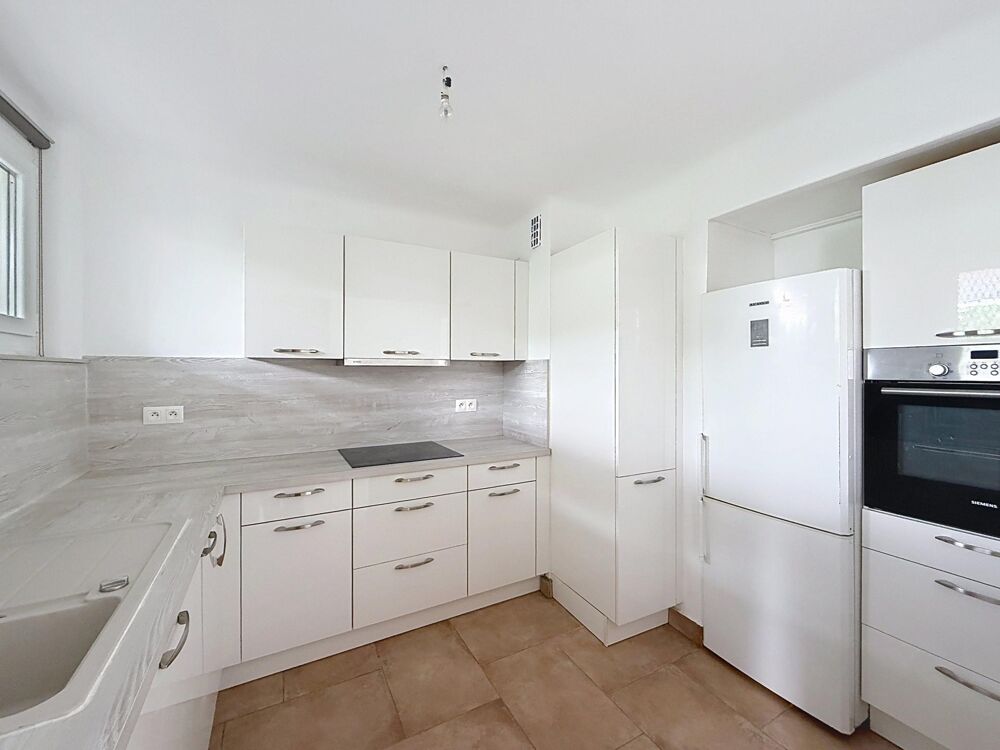 Vente Appartement EXCLUSIVITÉ – Cannes – Lumineux 2 pièces avec terrasse et échappée mer Cannes