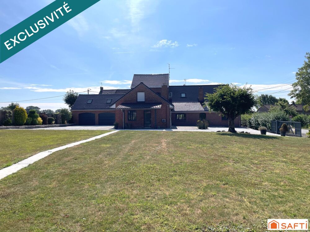 Propriété de caractère de 295 m² habitables à Steenwerck