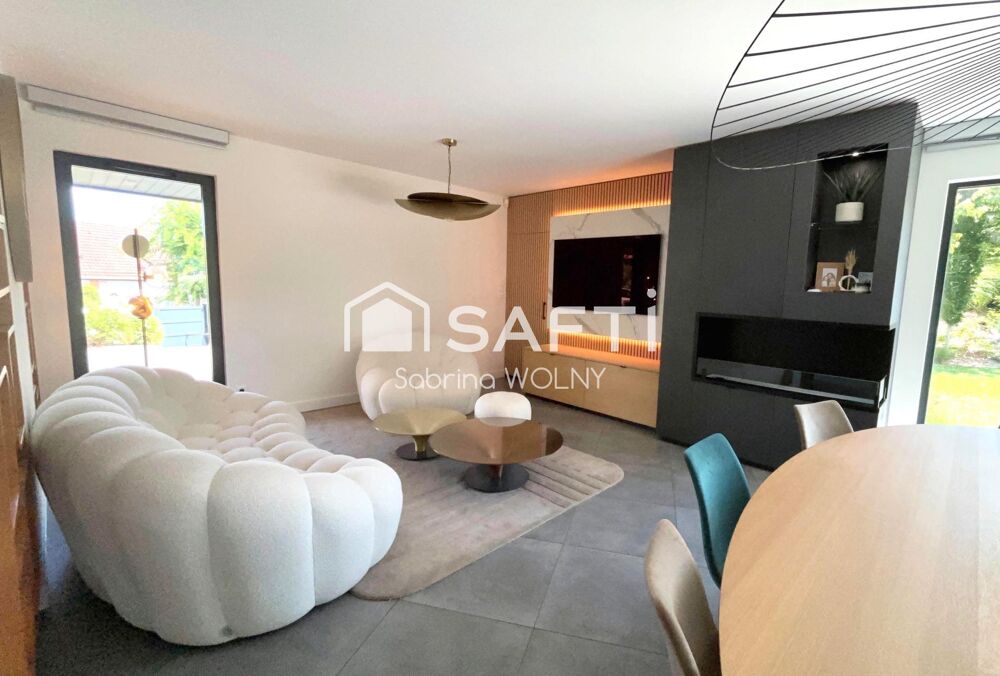 Élégante contemporaine de 163m2 aux prestations haut de gamme