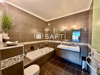  Maison � vendre 8 pi�ces 182 m�