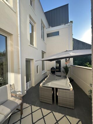  Maison � vendre 7 pi�ces 230 m�