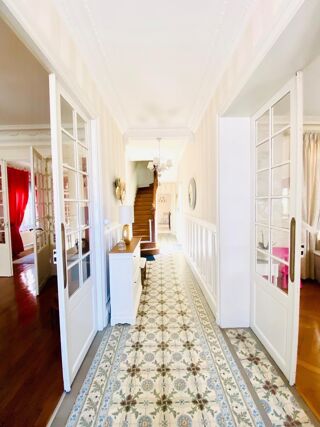  Maison � vendre 8 pi�ces 260 m�