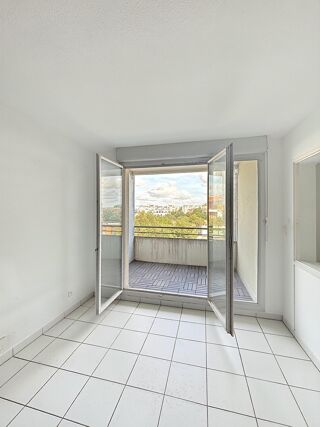 Vente Appartement Investissement locatif – Appartement 33,17 m² avec terrasse, parking et locataire en place – Toulouse La Vache Toulouse