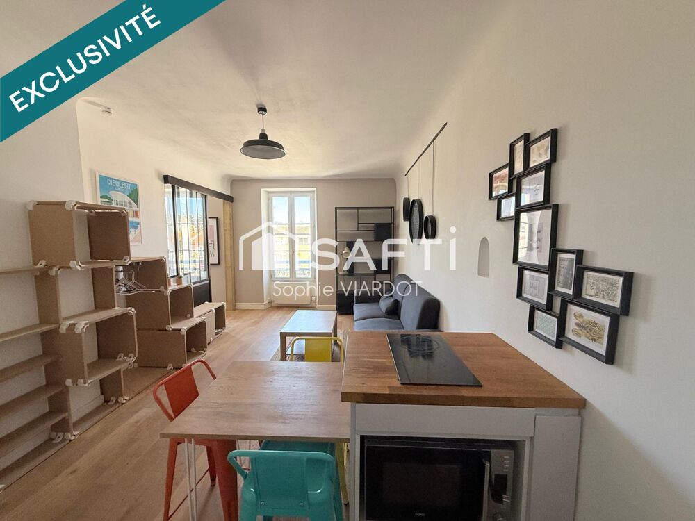 Charmant 2 pièces de 28 m² au coeur de Carqueiranne  Idéal investissement ou premier achat