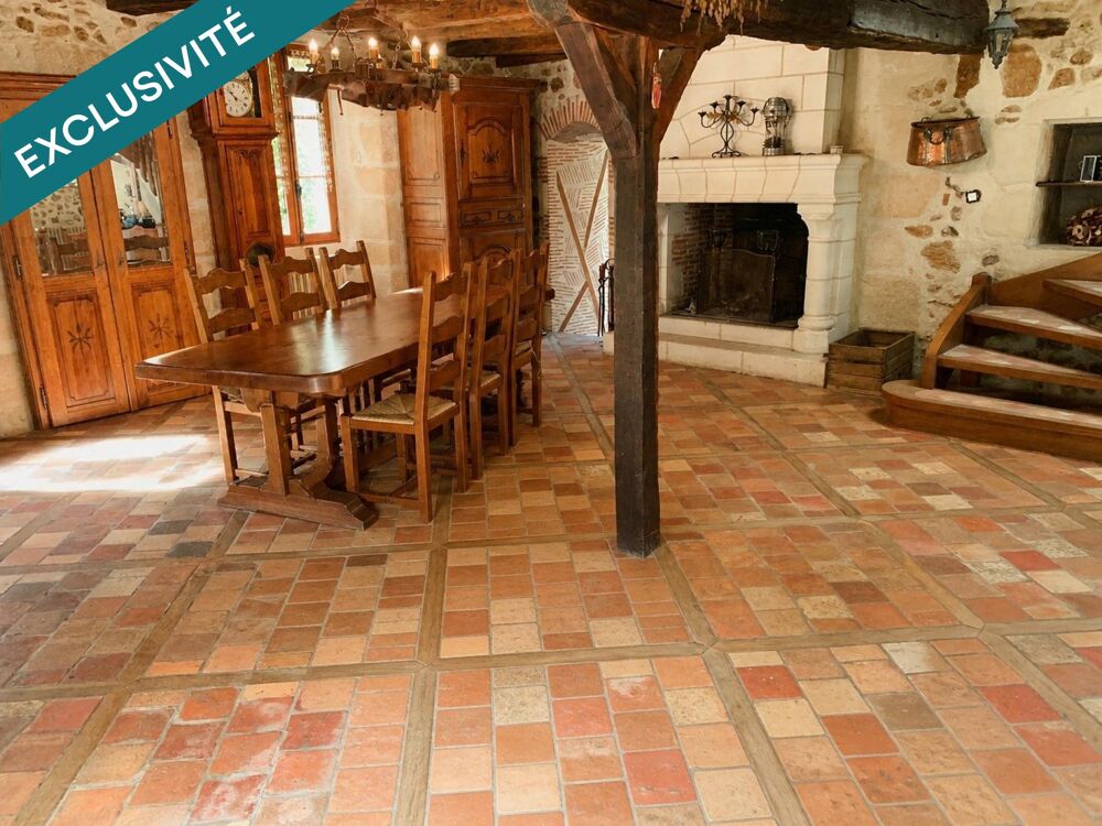 Vente Maison À 10 min de Langeais – Ancien corps de ferme de caractère avec véranda exceptionnelle Langeais