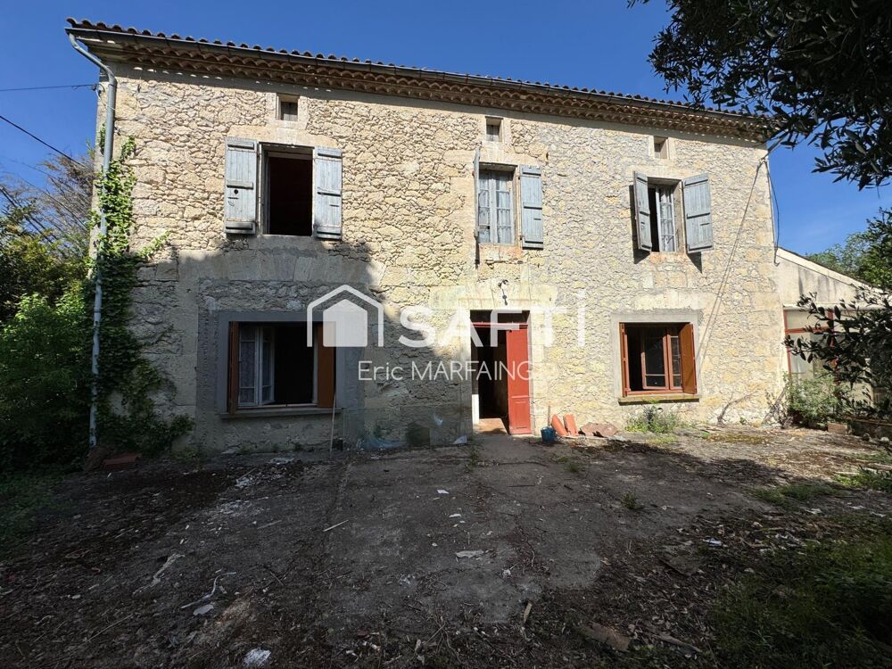 Maison de caractère à rénover  cadre rare
